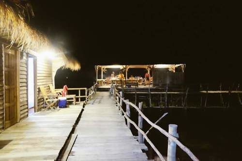 Bintan Laguna Restaurant And Resort Teluk Bakau Exterior photo
